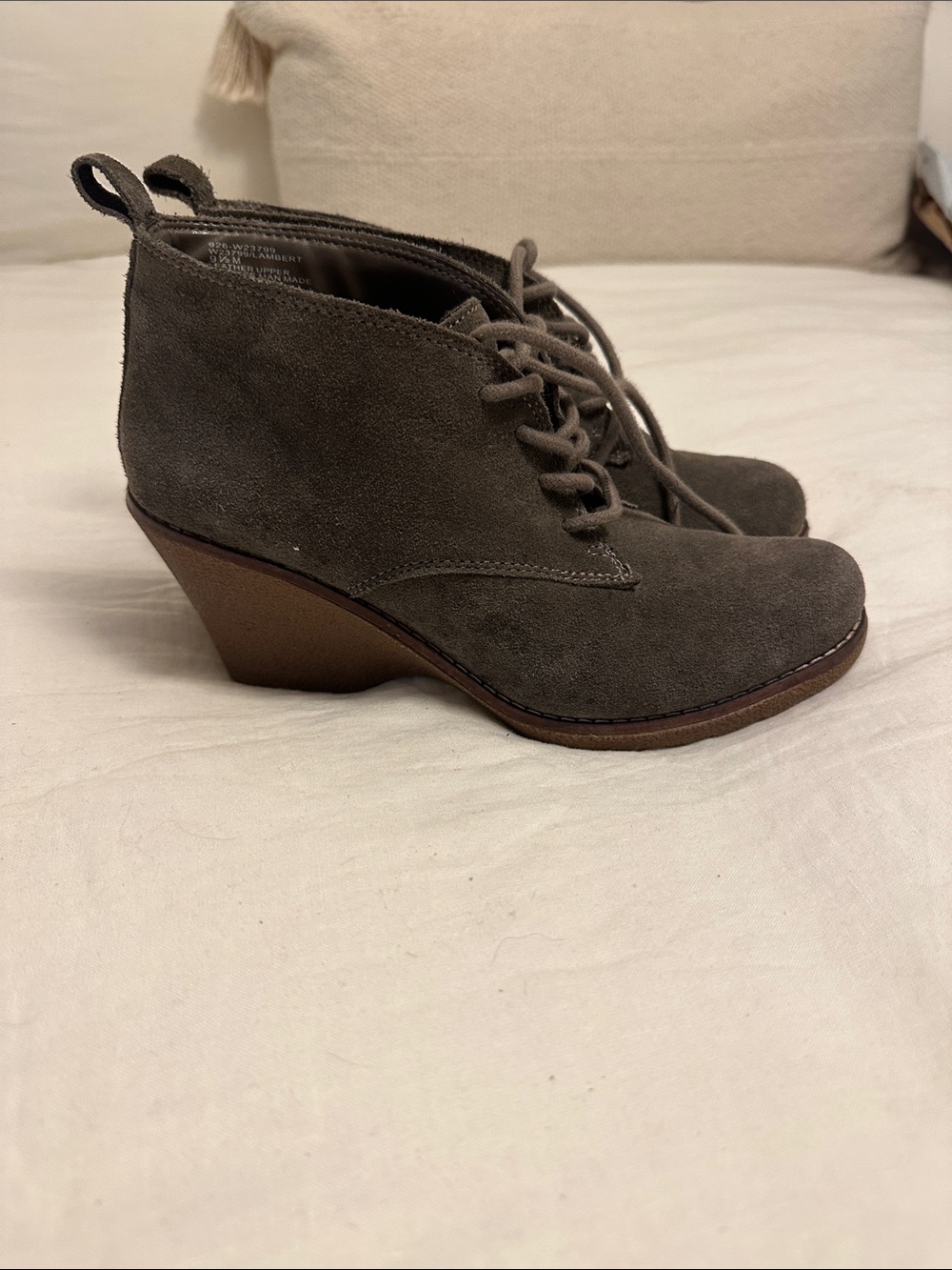 White Mountain Gray Taupe Suede Lace-Up Wedge Boots